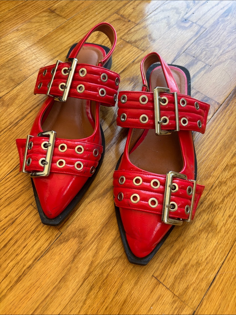 Red Grommet Buckle Pointed-Toe Slingback Flats